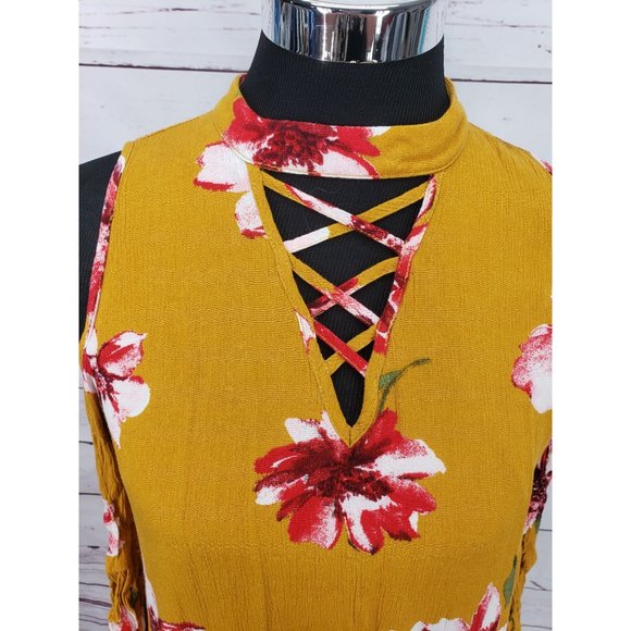 Andree By Unit small Mustard‎ Floral crisscross cold shoulder Dress - Picture 6 of 12